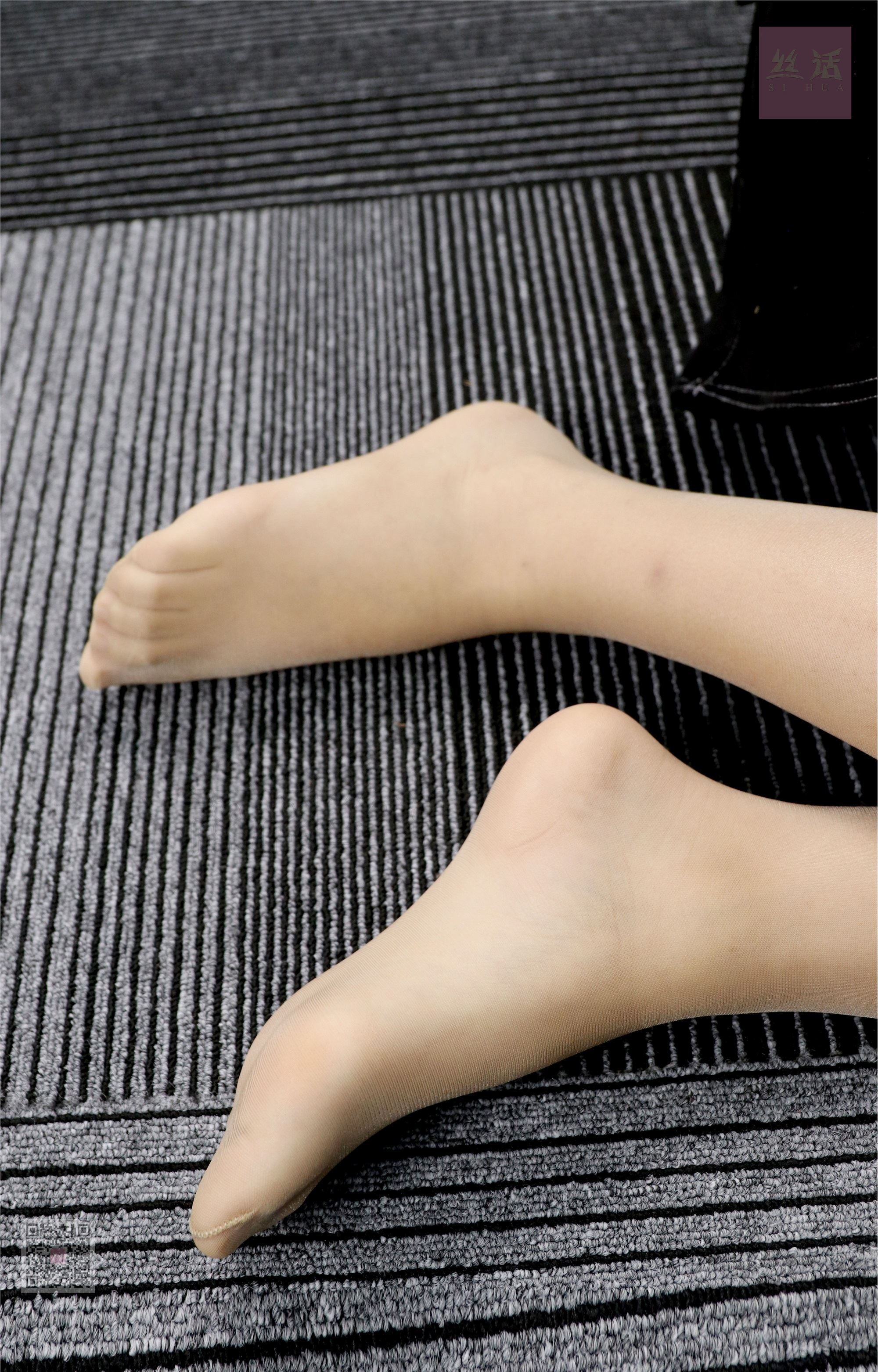 SiHua思话  SH011 可乐 妆台女郎